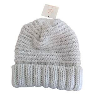 Four Buttons Womens Ivory Knit Crochet Winter Beanie Hat NEW